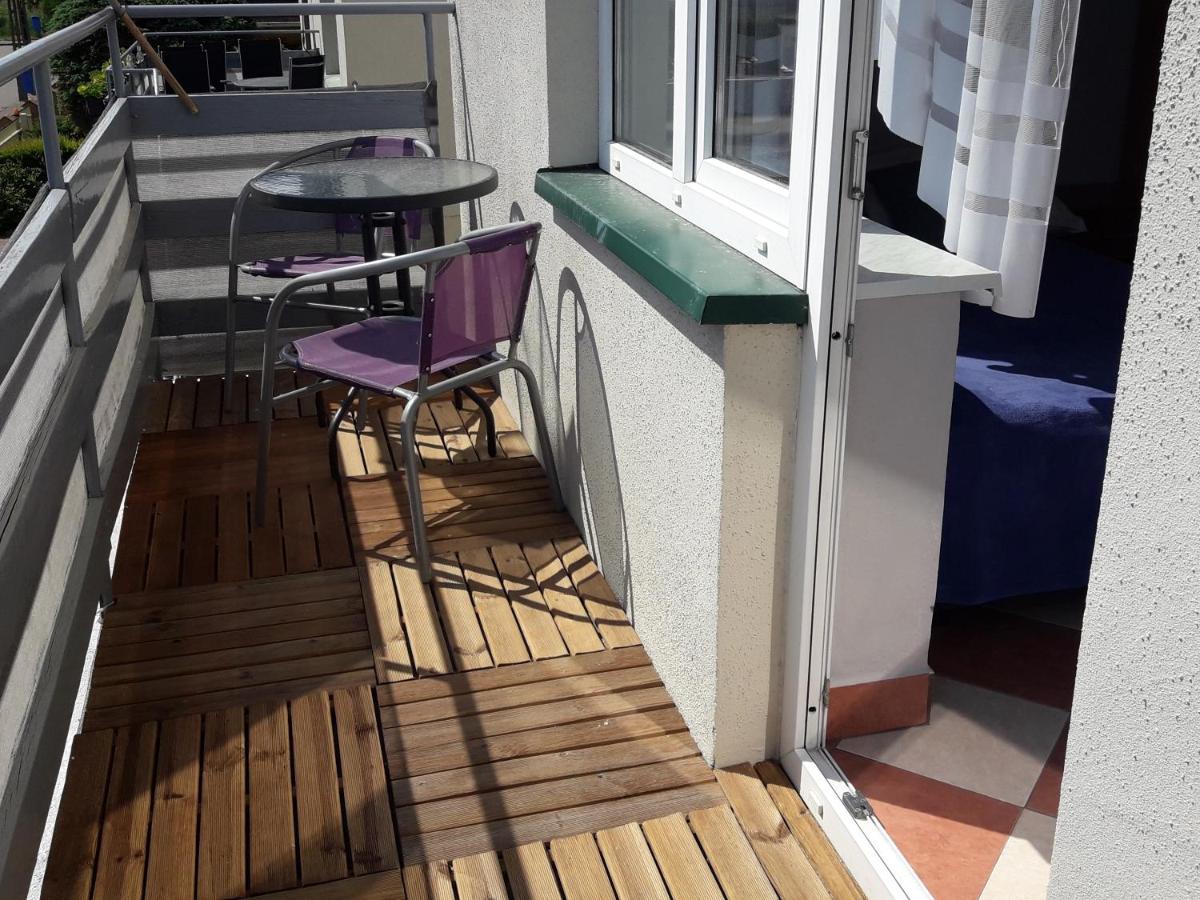 Pokoje Goscinne Akacja Resko Dźwirzyno Extérieur photo
