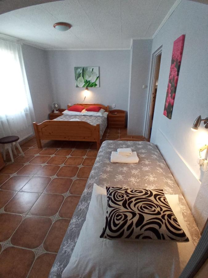 Pokoje Goscinne Akacja Resko Dźwirzyno Extérieur photo