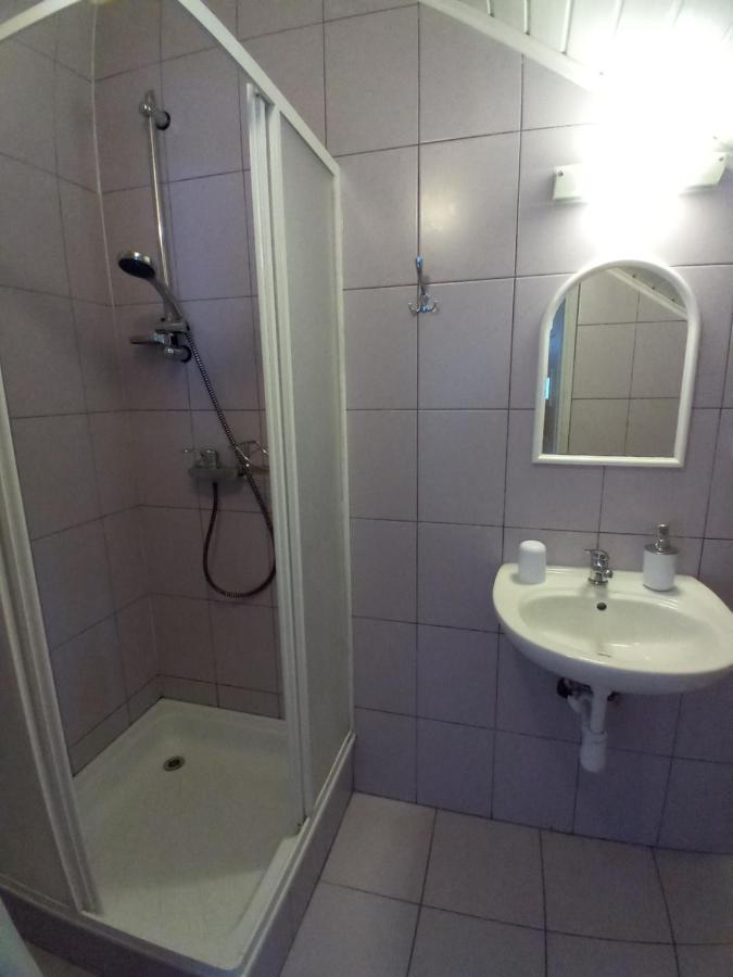 Pokoje Goscinne Akacja Resko Dźwirzyno Extérieur photo