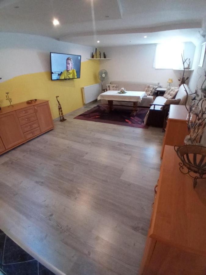 Pokoje Goscinne Akacja Resko Dźwirzyno Extérieur photo