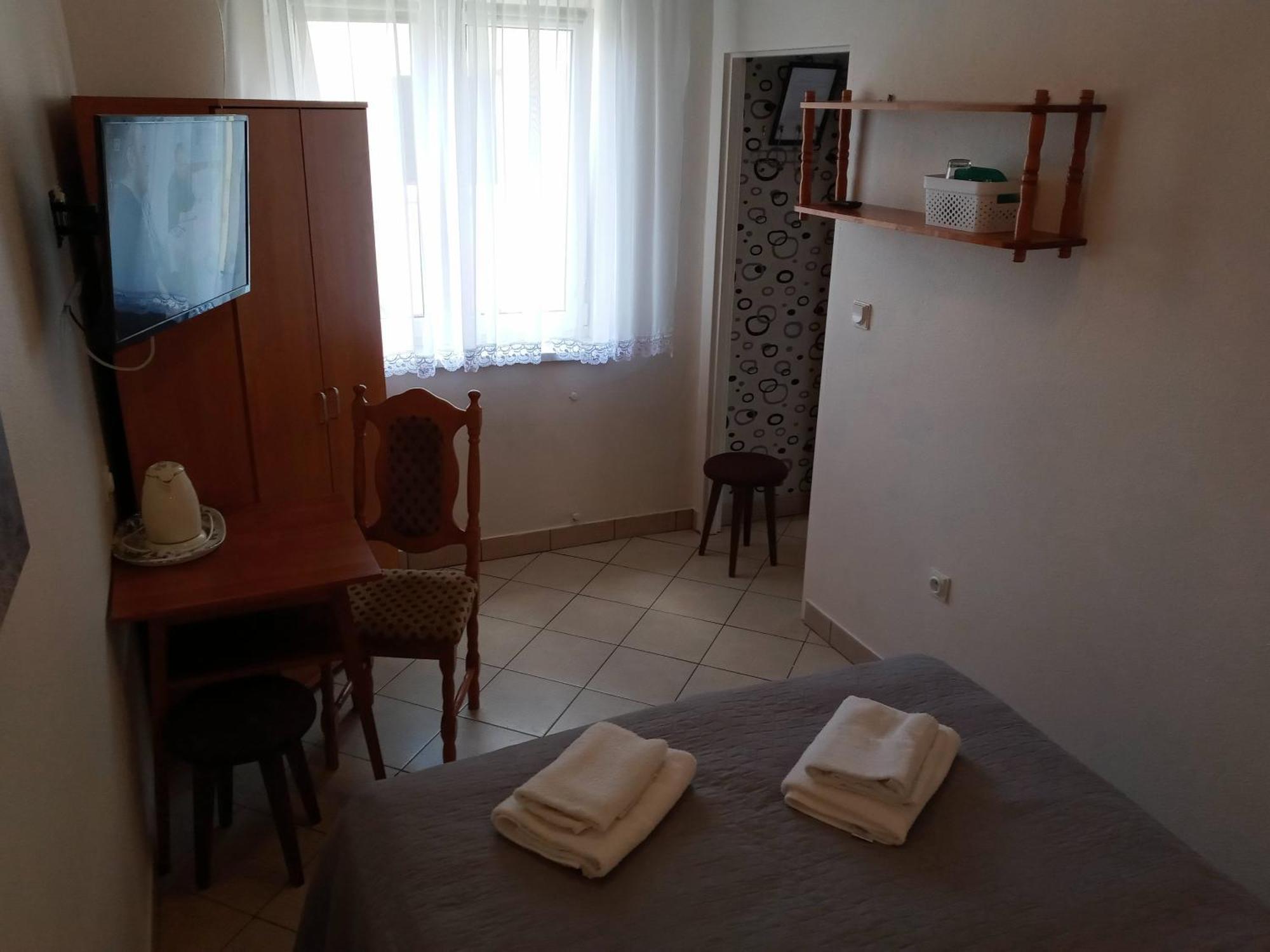 Pokoje Goscinne Akacja Resko Dźwirzyno Extérieur photo